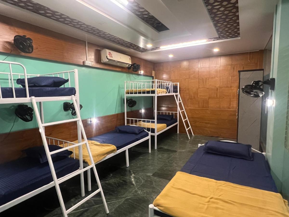 Backpackers Hostel Pune Zewnętrze zdjęcie